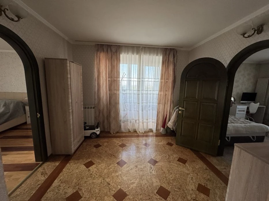 Продам квартиру с мебелью