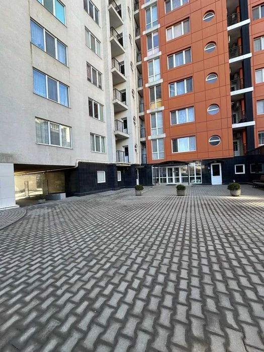 Продам большую 1-комн.квартиру в НОВОМ ЖК "Гранд Парк" на Ко