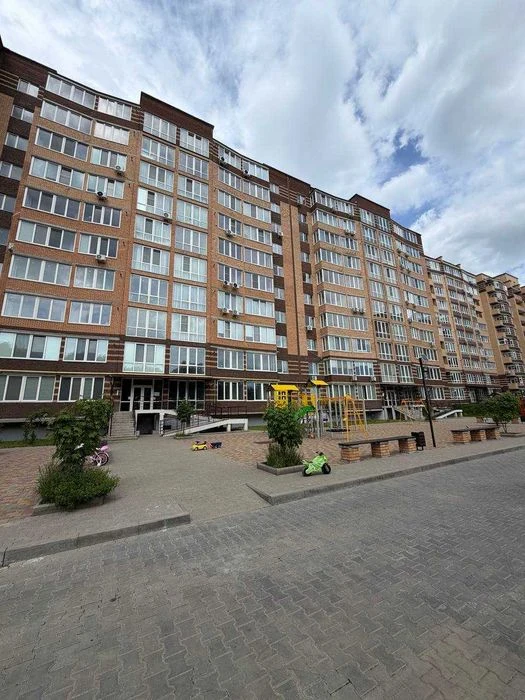 Продаж  3 квартири ЖК Олімпійський