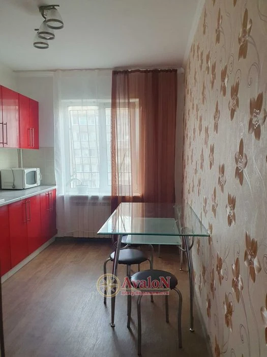 Продам 2к. на Сахарова. Новый дом. Газ. 57500 у.е.