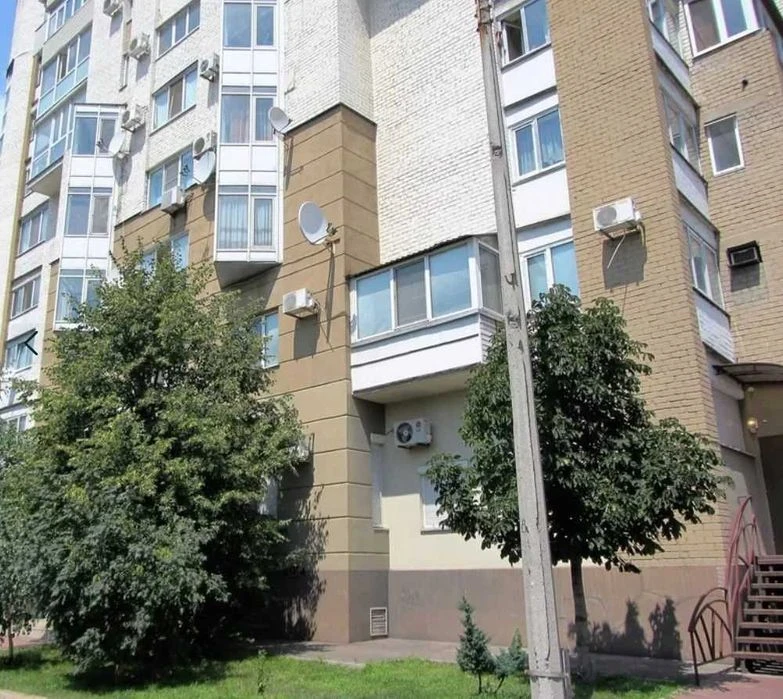 Продается 2-х комн. квартира на Гагарина в кирпичном доме