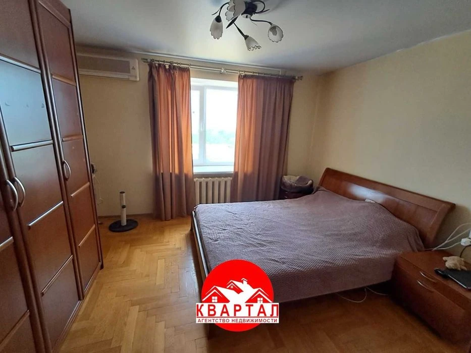 Продается 2-х комн. квартира на Гагарина в кирпичном доме