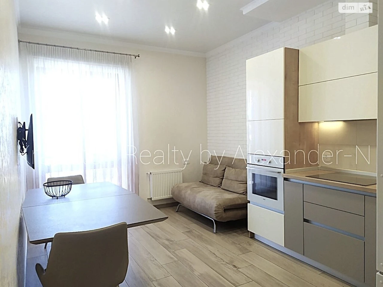 Long-Term Rental Apartment Center
