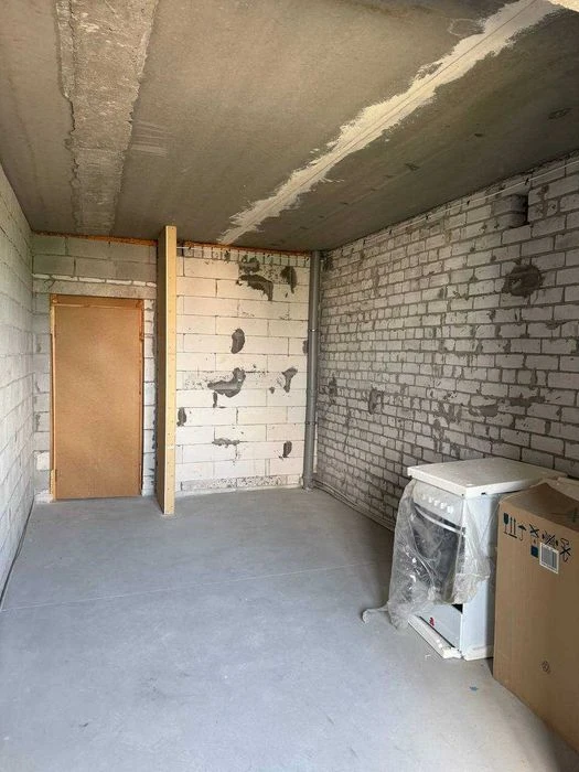 Продам 3 к квартиру  ЖК " Пролісок"- ЖМ Перемога( Победа)