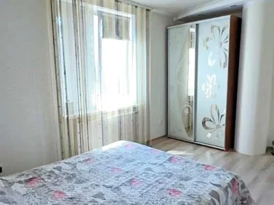 Apartment. Kharkiv, Petro Hryhorenko Ave. (Marshal Zhukova)