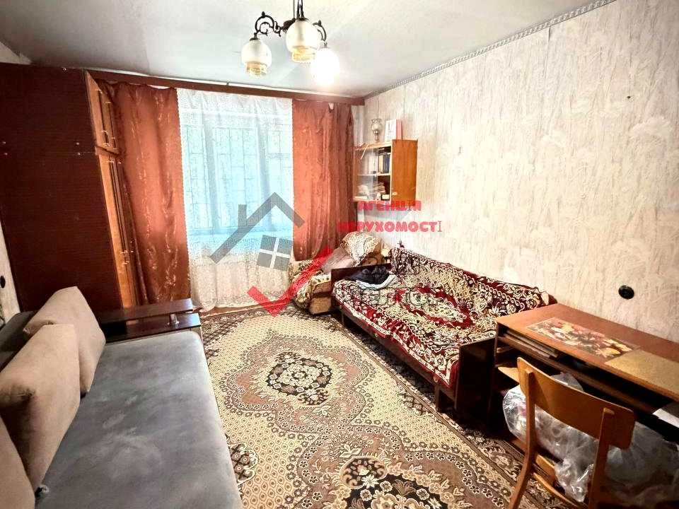 Квартира. Полтава, Героїв України вул. (Героїв Сталінграду)