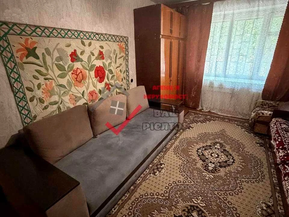 Квартира. Полтава, Героїв України вул. (Героїв Сталінграду)