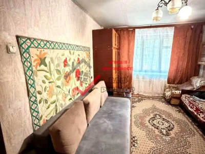Квартира. Полтава, Героїв України вул. (Героїв Сталінграду)