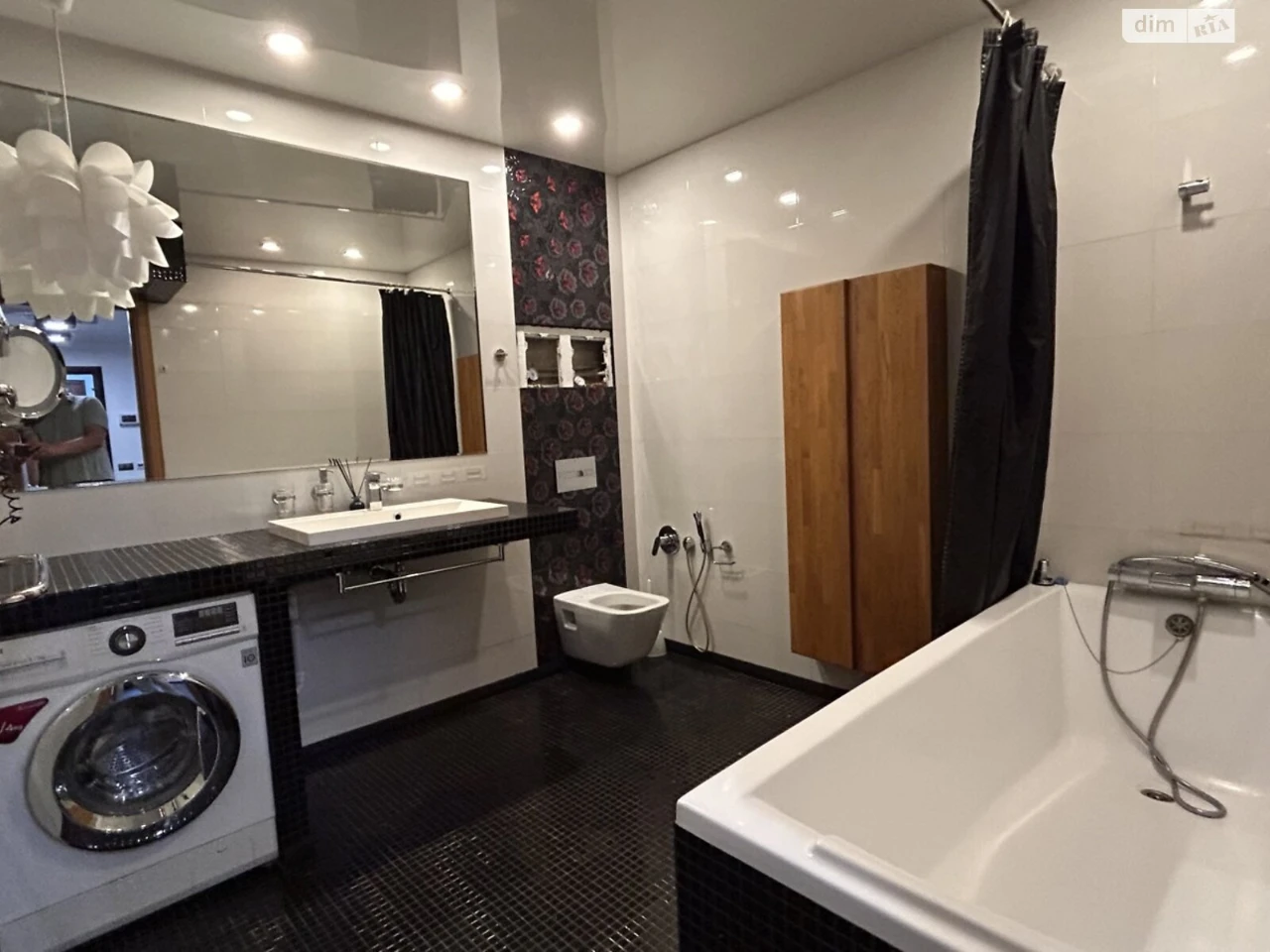 Sale Apartment Zalyutyne
