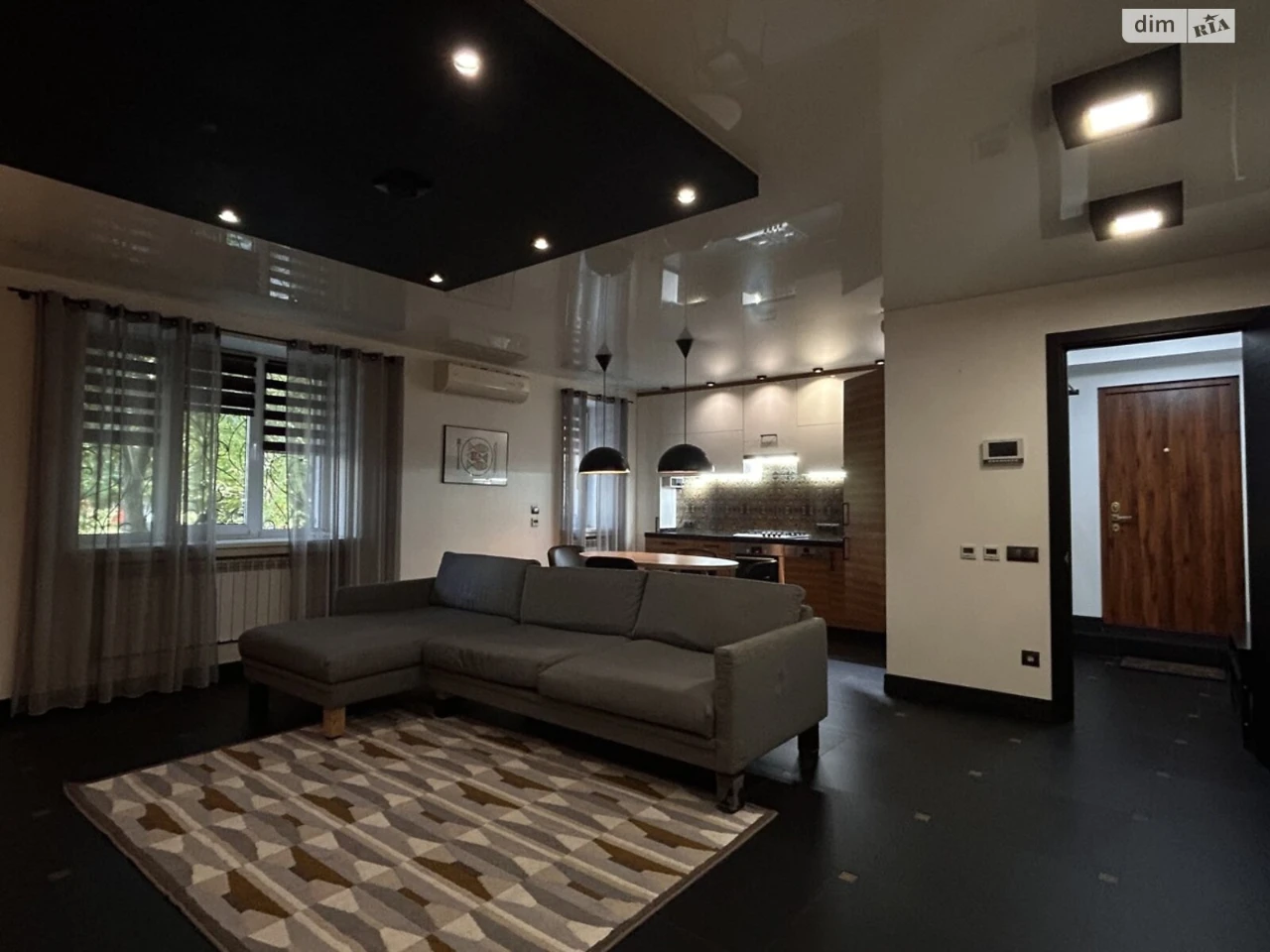 Sale Apartment Zalyutyne