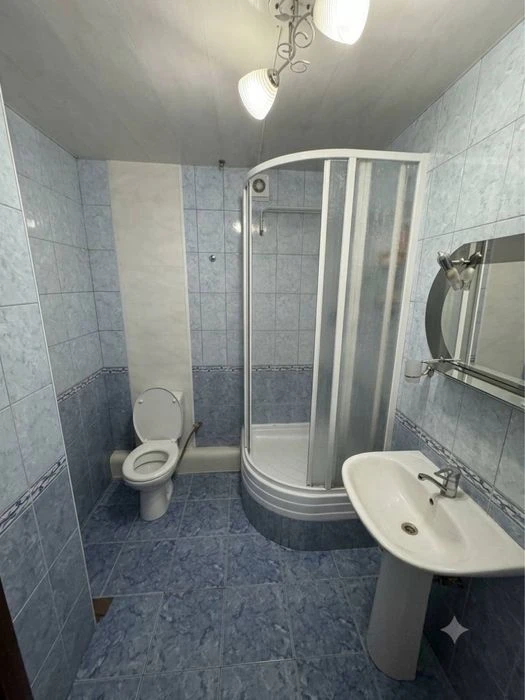 Продам 3-комнатную квартиру на пр. Поля (Кирова)