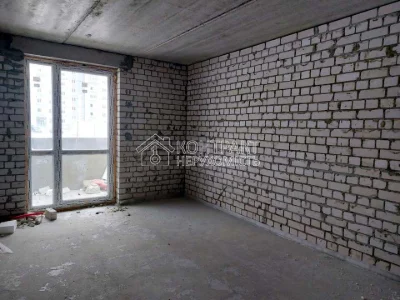 Apartment. Kharkiv, Poltava Shlyakh St., 184a, k.