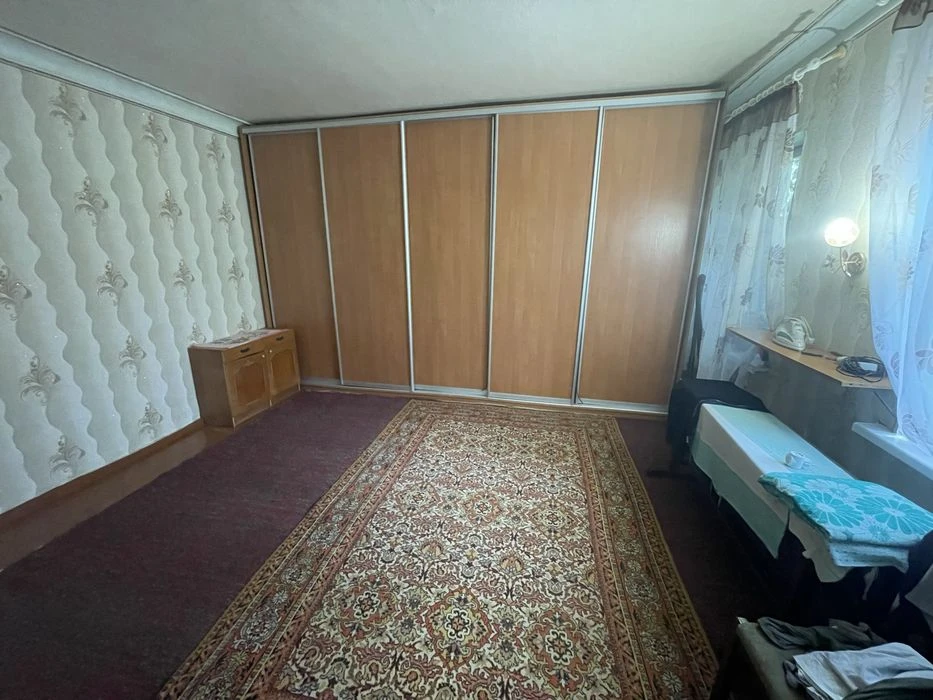 Продається 1/2 будинку р-н Сонячного парку