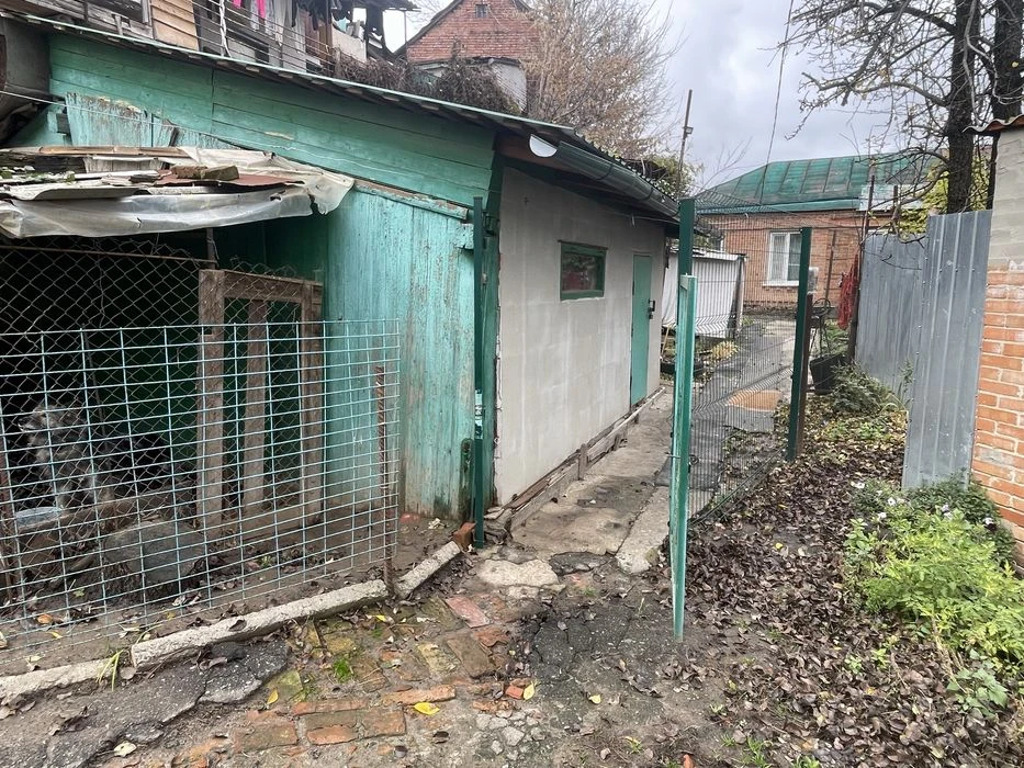 Продається 1/2 будинку р-н Сонячного парку