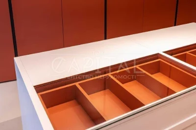 Designer apartment with parking in the residential complex Skyline, Ko
