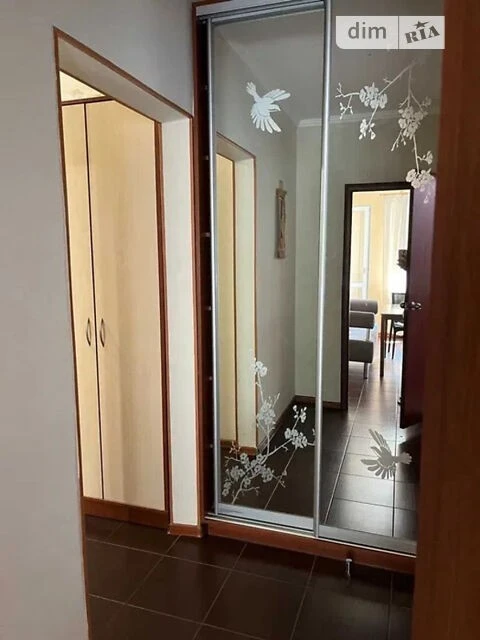 For sale 2-room apartment 58 sq. m. on Urlivska Street 9 • ID 3469676