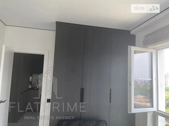 Sale of 2-room apartment 42 sq. m. on Mykhaylo Maksymovycha 24G street