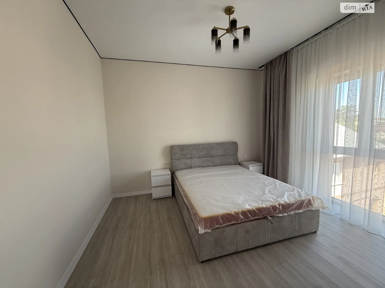 Продаж Квартира Новий