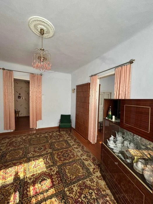 Продаж будинку.Цетр міста . Міські комунікації.Компенсаційні