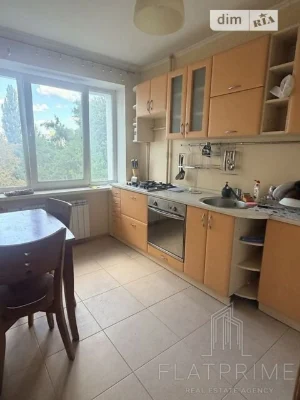 For sale 2-room apartment 45 sq. m. on Lesi Ukrainky Blvd. 7 • ID 346