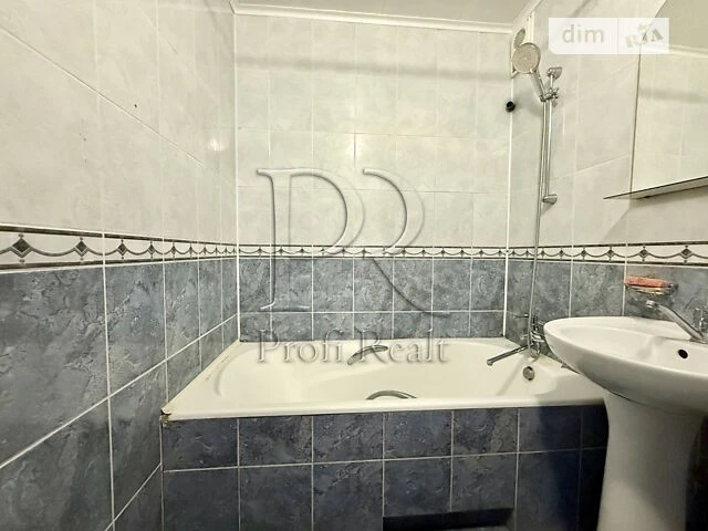 Sale of 3-room apartment 72.1 sq. m. on 22G Symyrenko St. • ID 345