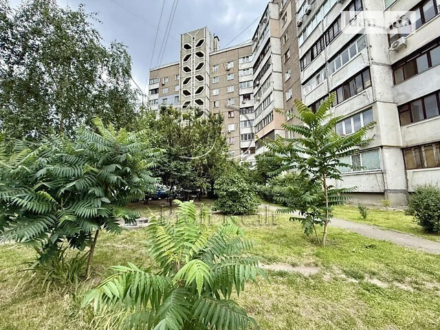 Sale of 3-room apartment 72.1 sq. m. on 22G Symyrenko St. • ID 345