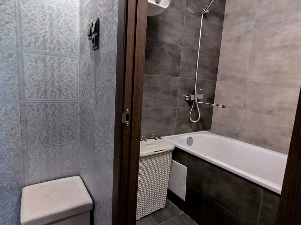 Квартира. Київ, Георгія Гонгадзе просп. (Радянської України)