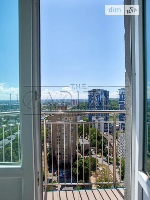 Sale of 5-room apartment 250 sq. m on Zvirynetska Street 59 • ID 346