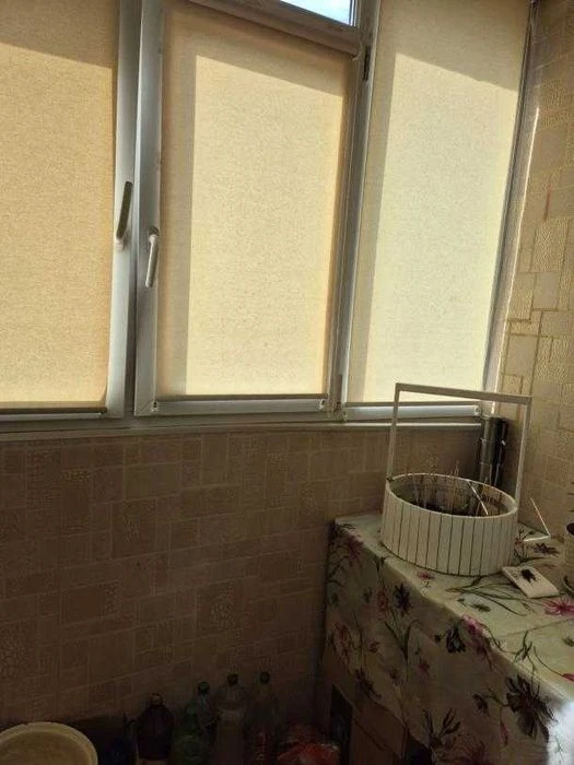 Selling a one-room apartment with an improved layout and two balconies.