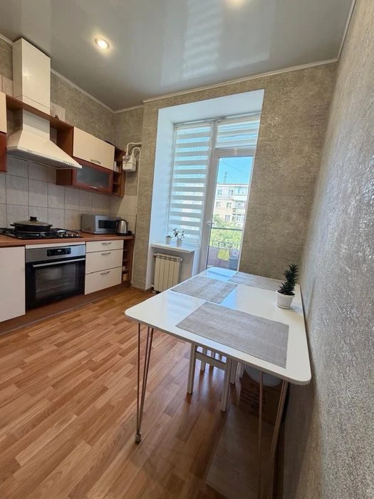 2-room apartment for sale with renovation - activities and living