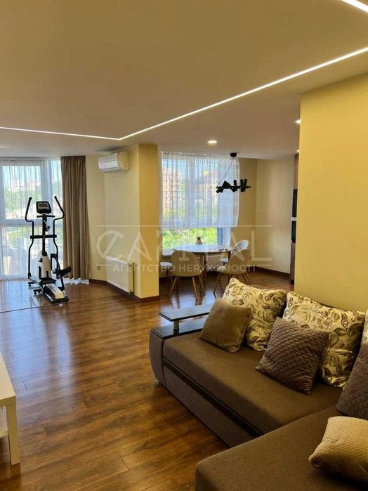 Apartment for sale, Hlybochytska St., Podil Plaza & Residence