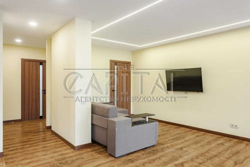 Apartment for sale, Hlybochytska St., Podil Plaza & Residence