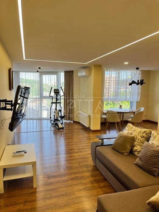 Apartment for sale, Hlybochytska St., Podil Plaza & Residence