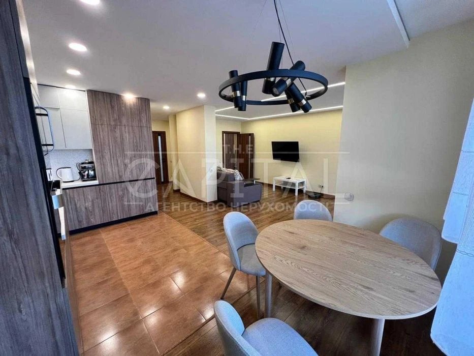 Apartment for sale, Hlybochytska St., Podil Plaza & Residence
