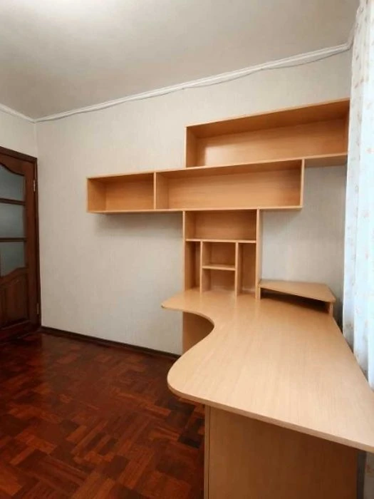 Apartment for sale on Gvardeytsev Shironintsev Street, Saltovka