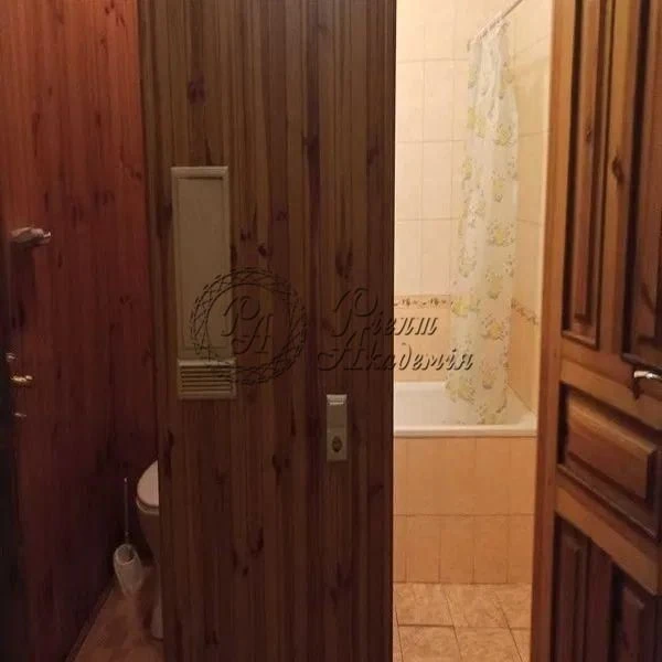 5-room apartment for sale at 38 Vasylkivska Street