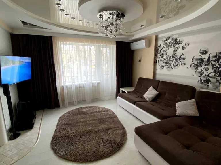 Apartment. Dnipro, Topolya-2 residential area, st.