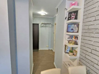 Apartment. Dnipro, Naberezhna Peremohy st.