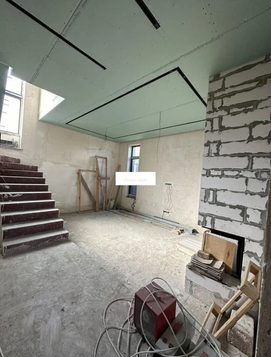 House in the Kyiv district, 10 minutes' walk to the sea!