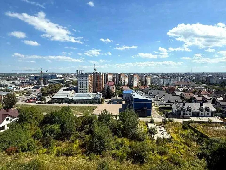 Квартира. Івано-Франківськ, Дем'янів Лаз вул.