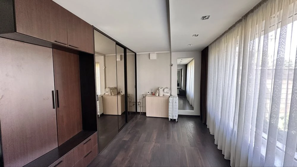 Selling a house with renovation
