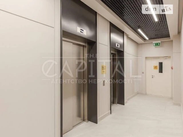 Sale of 3-room apartment 180 sq. m on 6A Obolonskyi Ave. • I