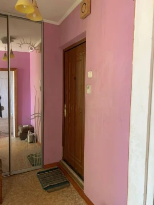 One-room apartment for sale in Saltovka, Studencheskaya metro station