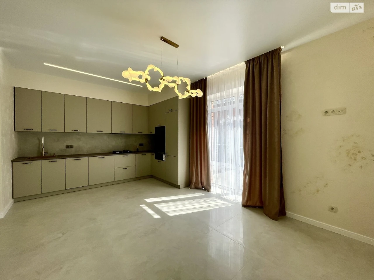 Townhouse for sale