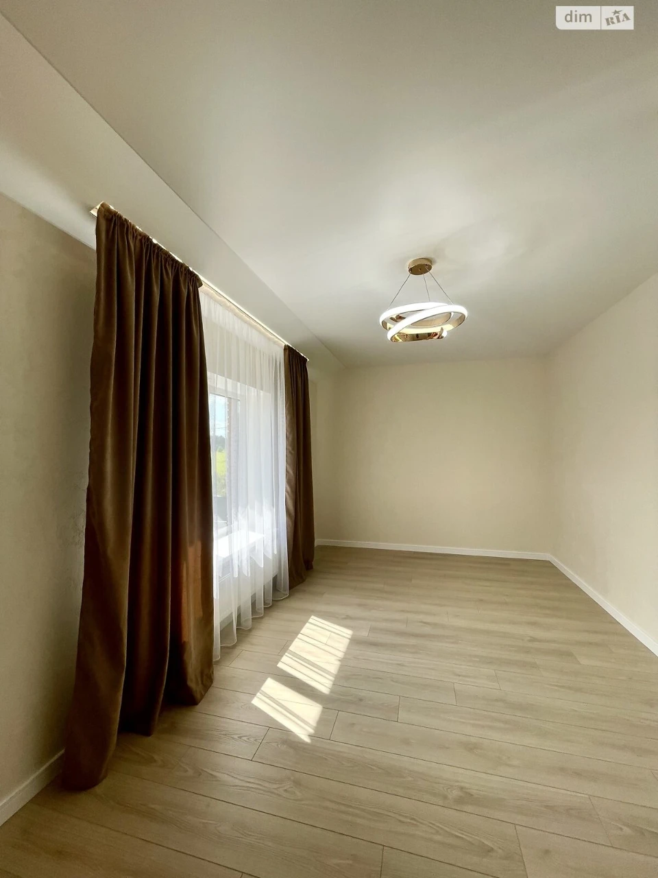 Townhouse for sale
