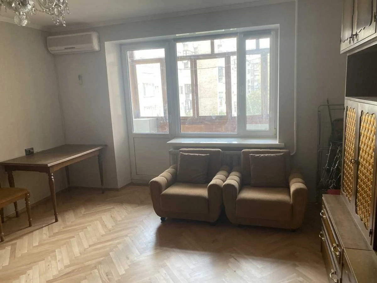 2-room apartment for sale 61 m², Lesi Ukrainky Blvd., 28A