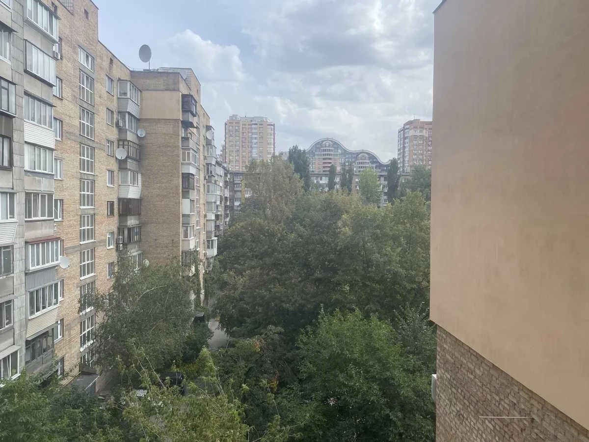 2-room apartment for sale 61 m², Lesi Ukrainky Blvd., 28A