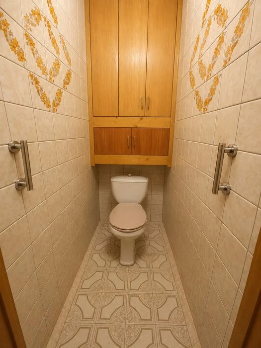 Selling 3 apartments on Grigory Skovorody Street, Yaroslava Mudroho metro station, progr.