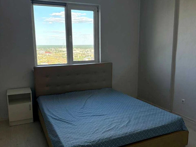 Apartment. Kyiv, Kharkiv highway