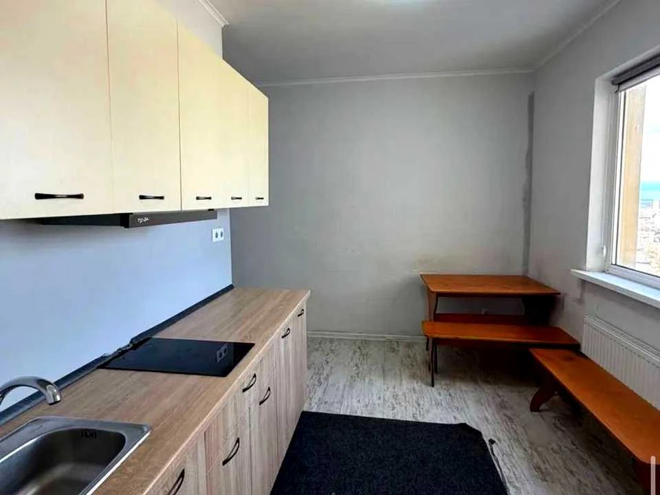 Apartment. Kyiv, Kharkiv highway
